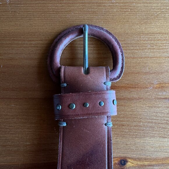 NWT Abercrombie & Fitch Brown Leather Studded Vintage Belt in Large - Picture 2 of 10